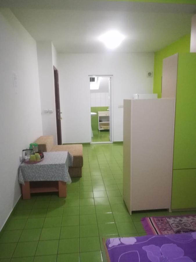 Karoski Apartments & Suites Ohrid Buitenkant foto