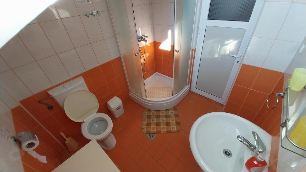 Karoski Apartments & Suites Ohrid Buitenkant foto